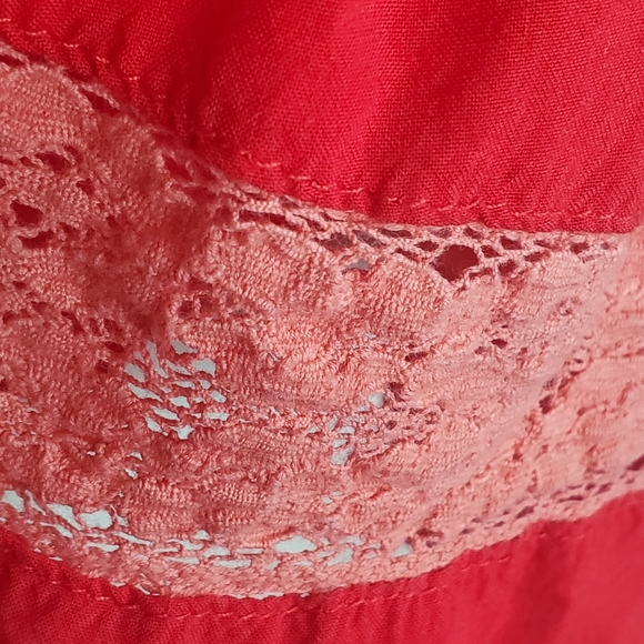 Red Dress - Picture 3 of 4